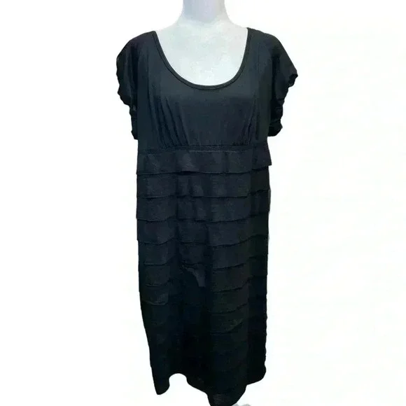 M.S.S.P. Black Mid-Length tiered with a puffed Cap sleeve Size 3X - Picture 1 of 8